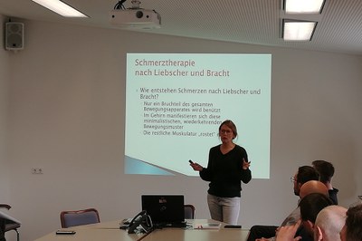 Staff Presentation: Liebscher-Bracht pain therapy